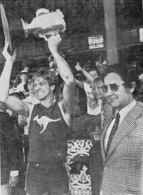 1981BGCFLdiv2premiersKangarooflatPeterHinck.jpg