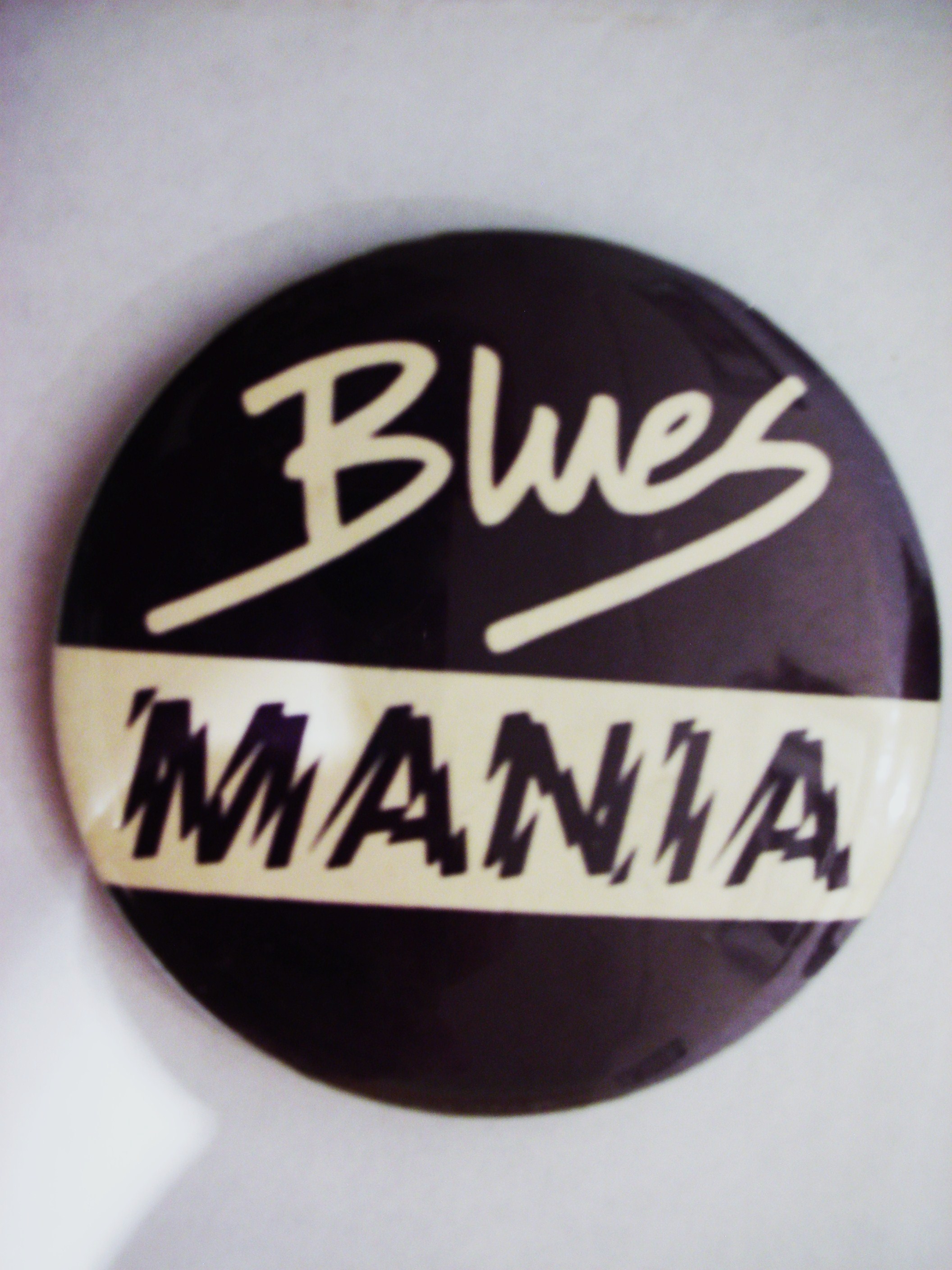 Blues Mania Badge