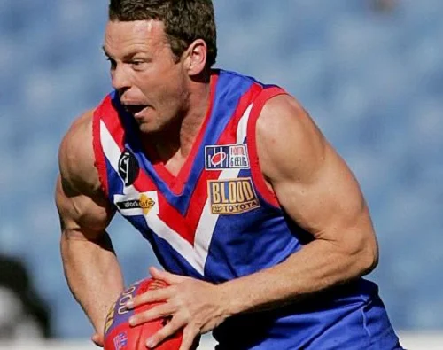 Amos On The Burst For Sth BarwonImage courtesy of the Geelong Advertiser