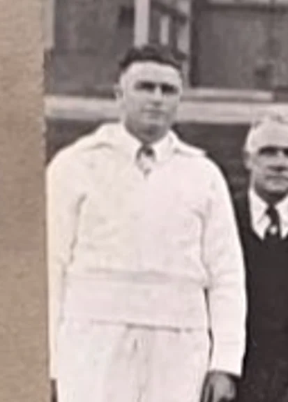 Jim Taylor 1957 U19s - Trainer